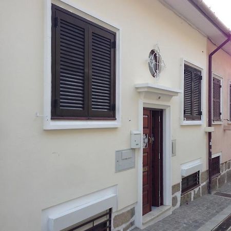 T2P Felix House Villa บีลาโนวาเดกายา ภายนอก รูปภาพ